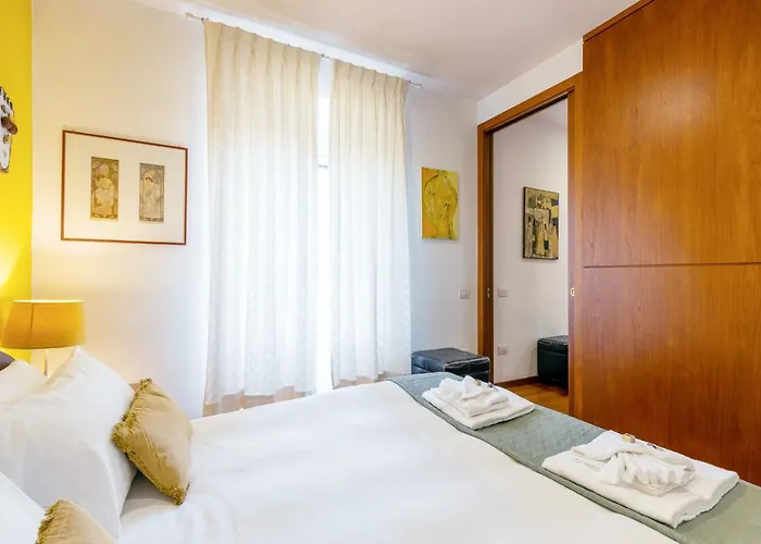 Apartament As Feel - Cozy In San Giovanni *
